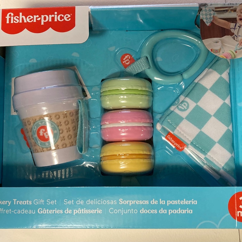New Fisher Price Unopened 3m+ Bakery Gift Set